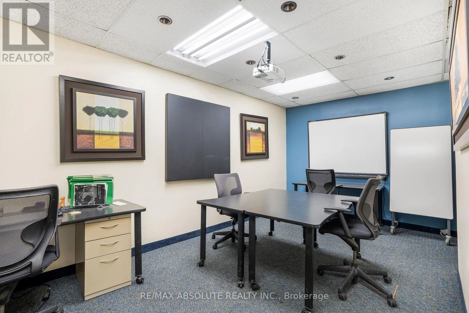 51 - 5450 CANOTEK ROAD