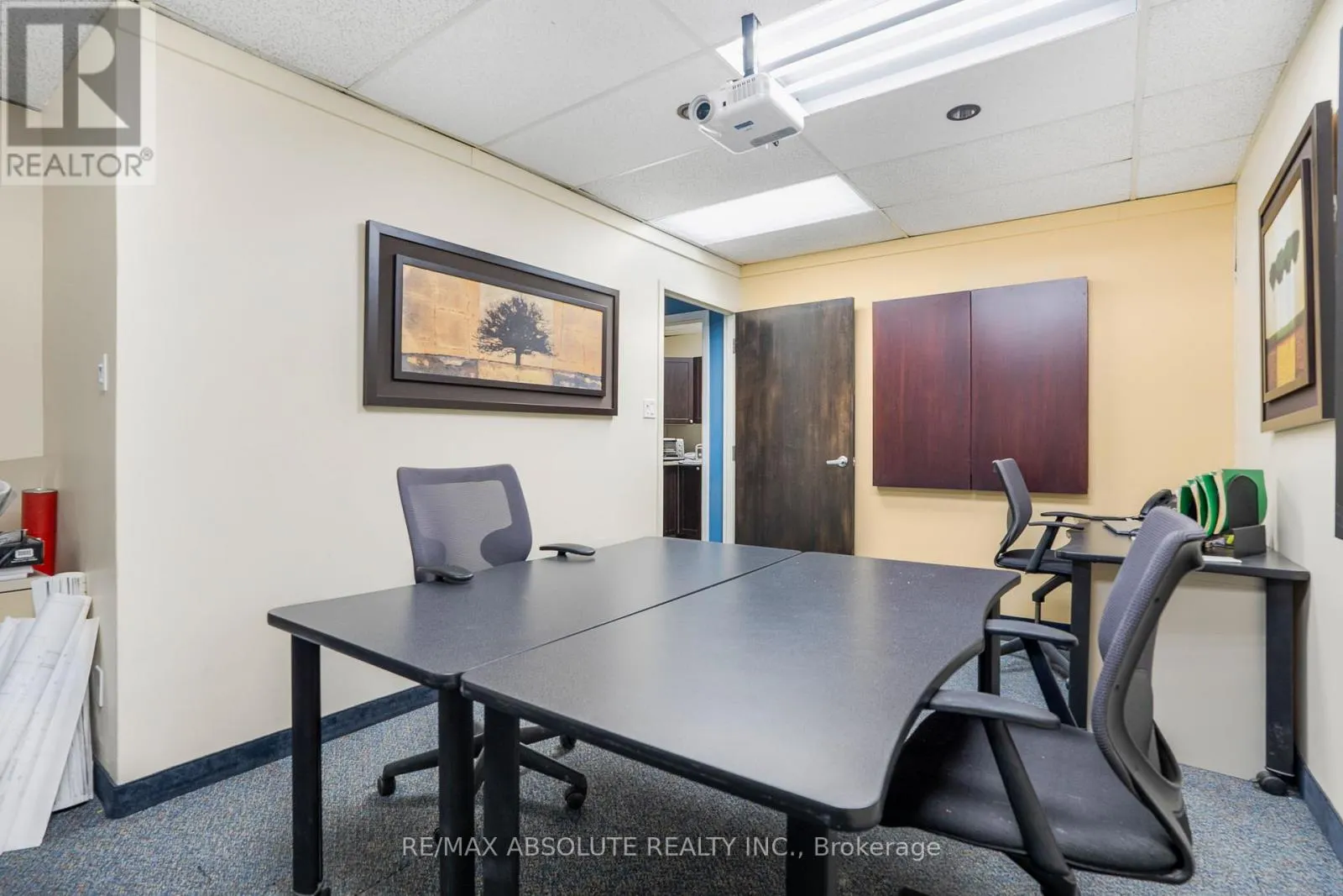 51 - 5450 CANOTEK ROAD
