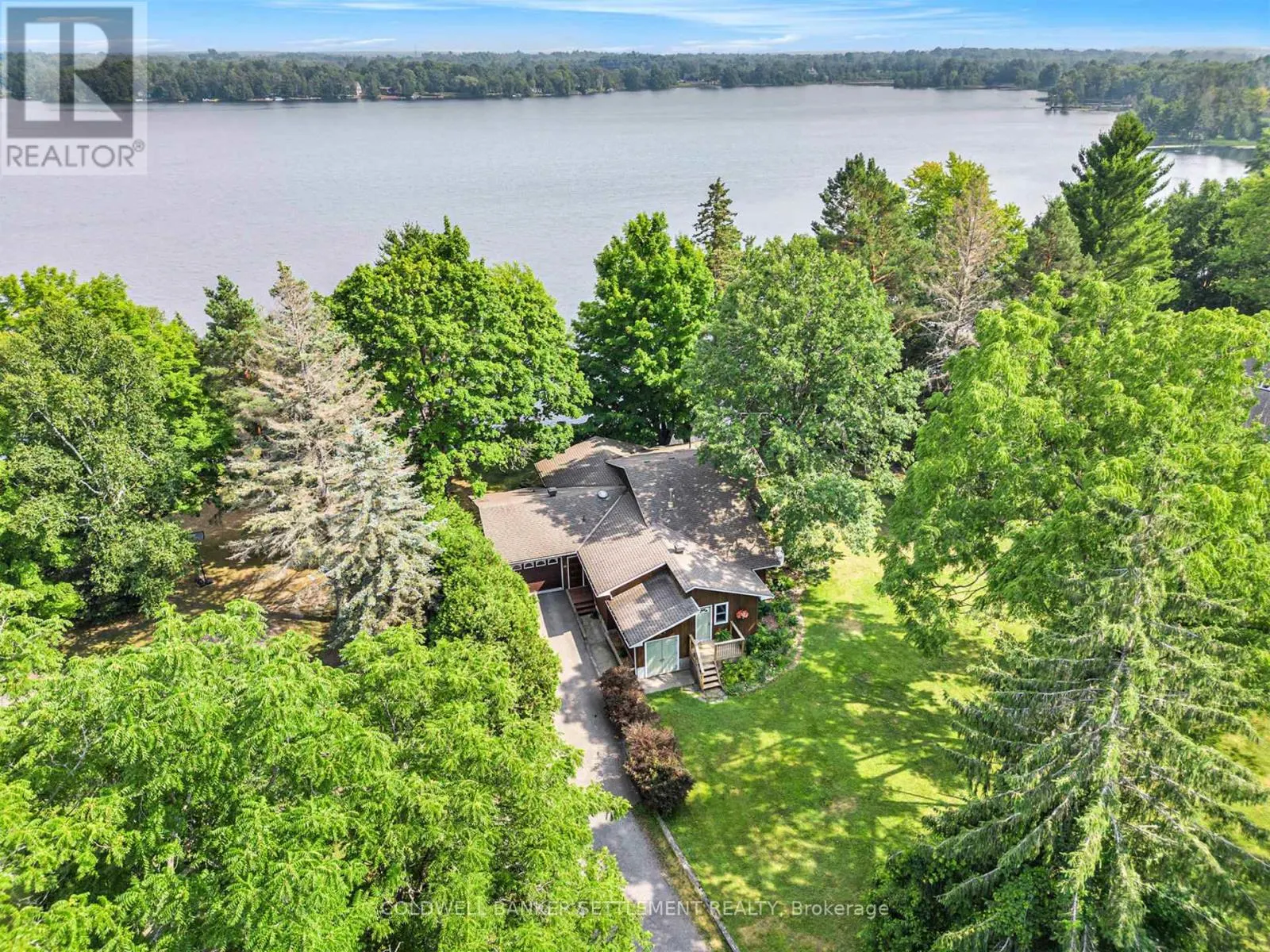 65 BLUE HERON LANE