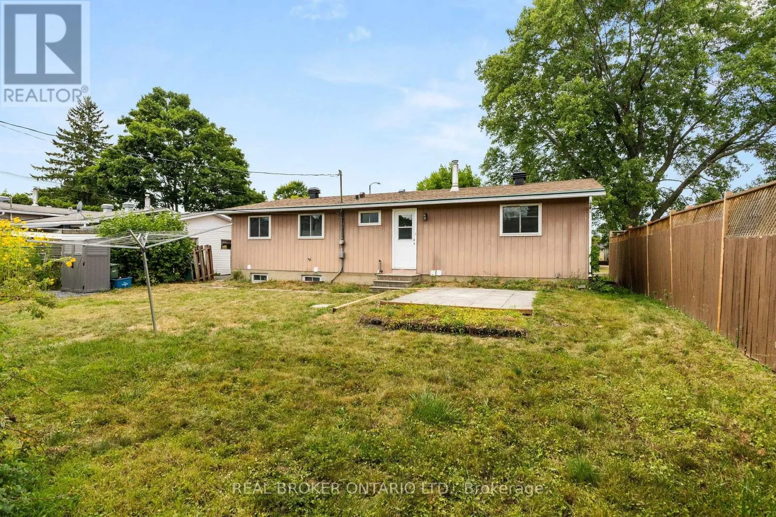 A - 320 REYNOLDS DRIVE