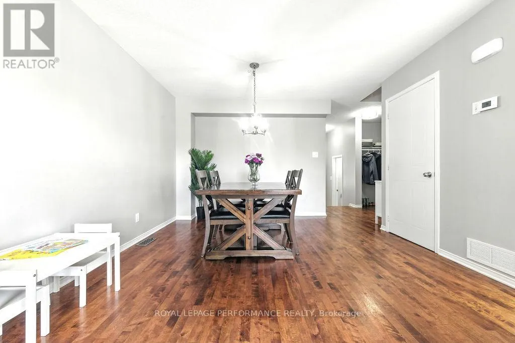 1649 GREYWOOD DRIVE