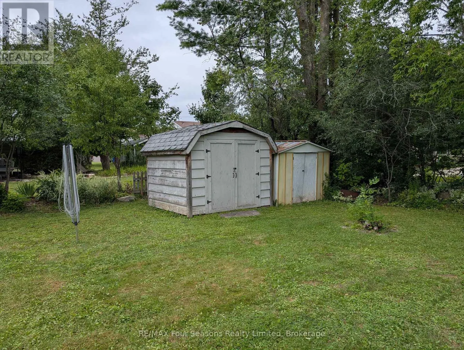 276 PARKER STREET W