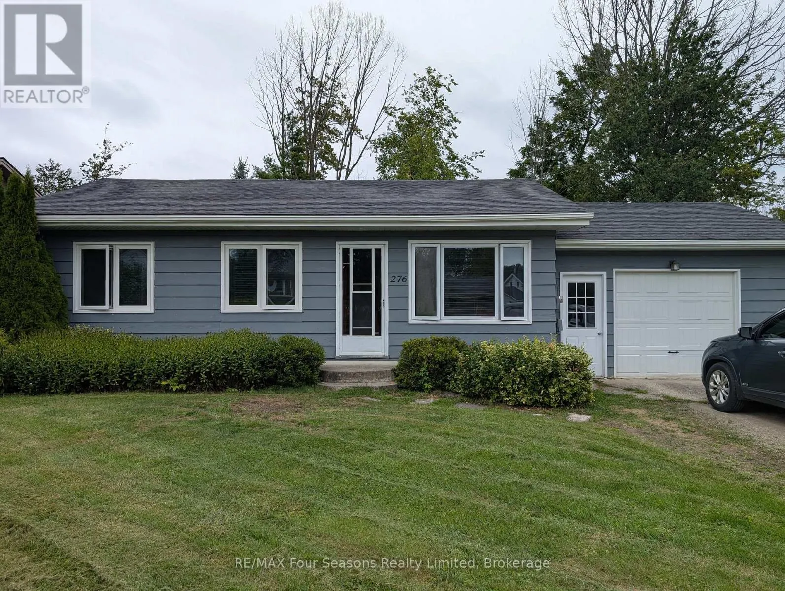 276 PARKER STREET W