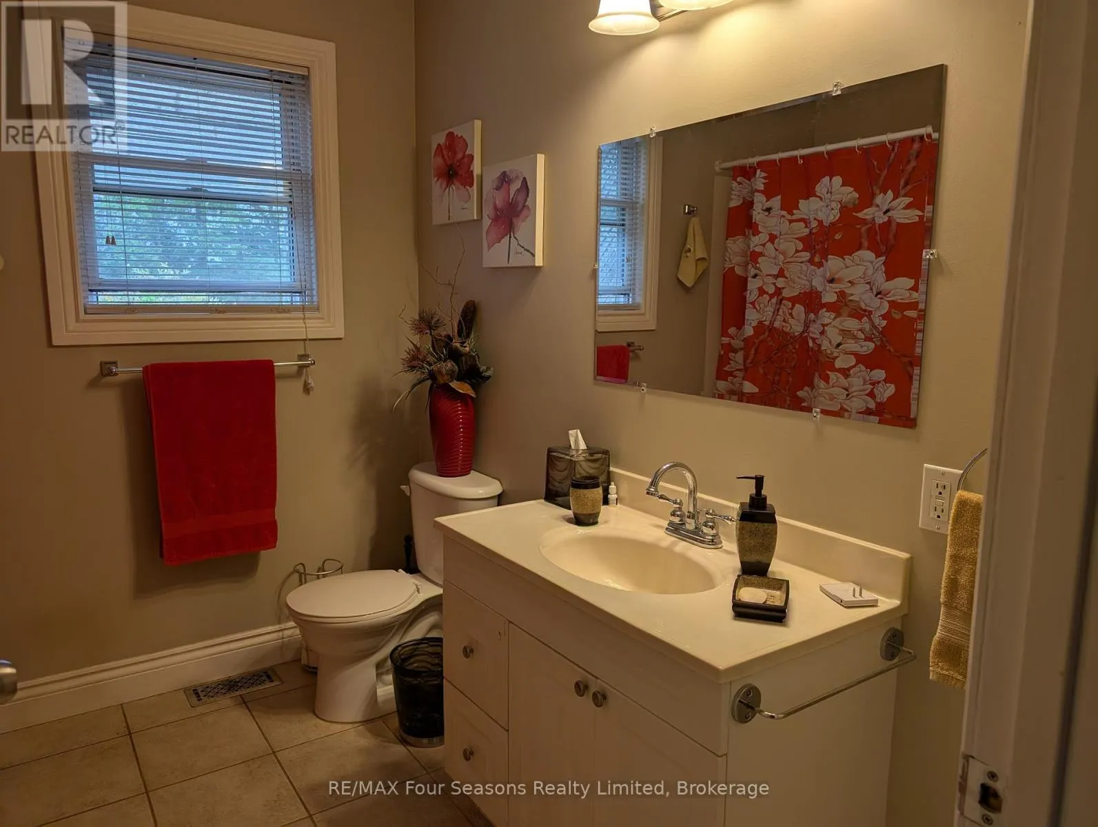 276 PARKER STREET W