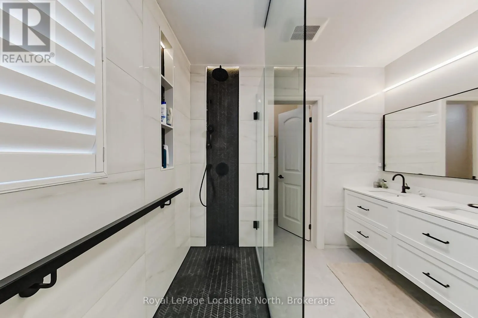 128 RANKIN'S CRESCENT