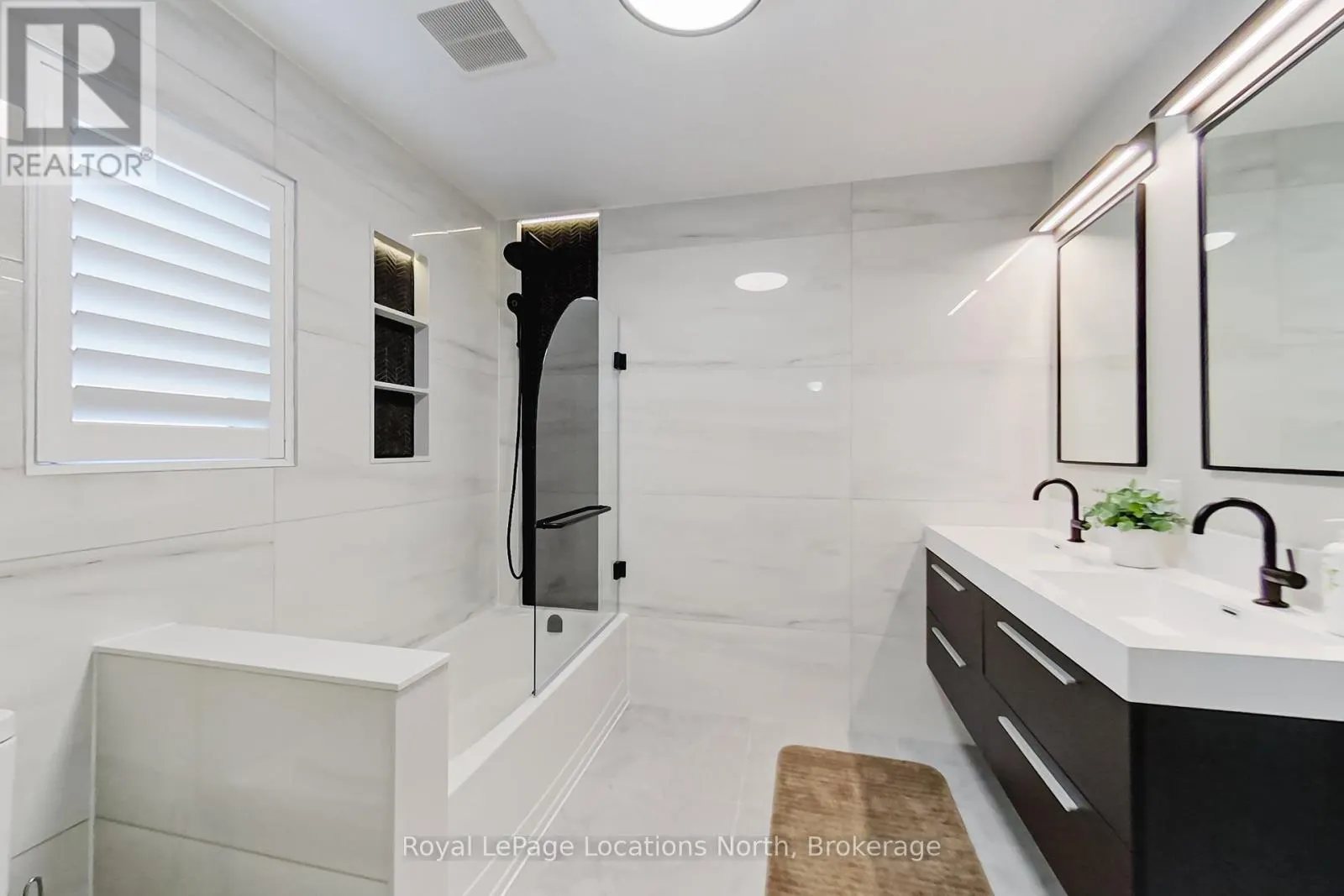 128 RANKIN'S CRESCENT