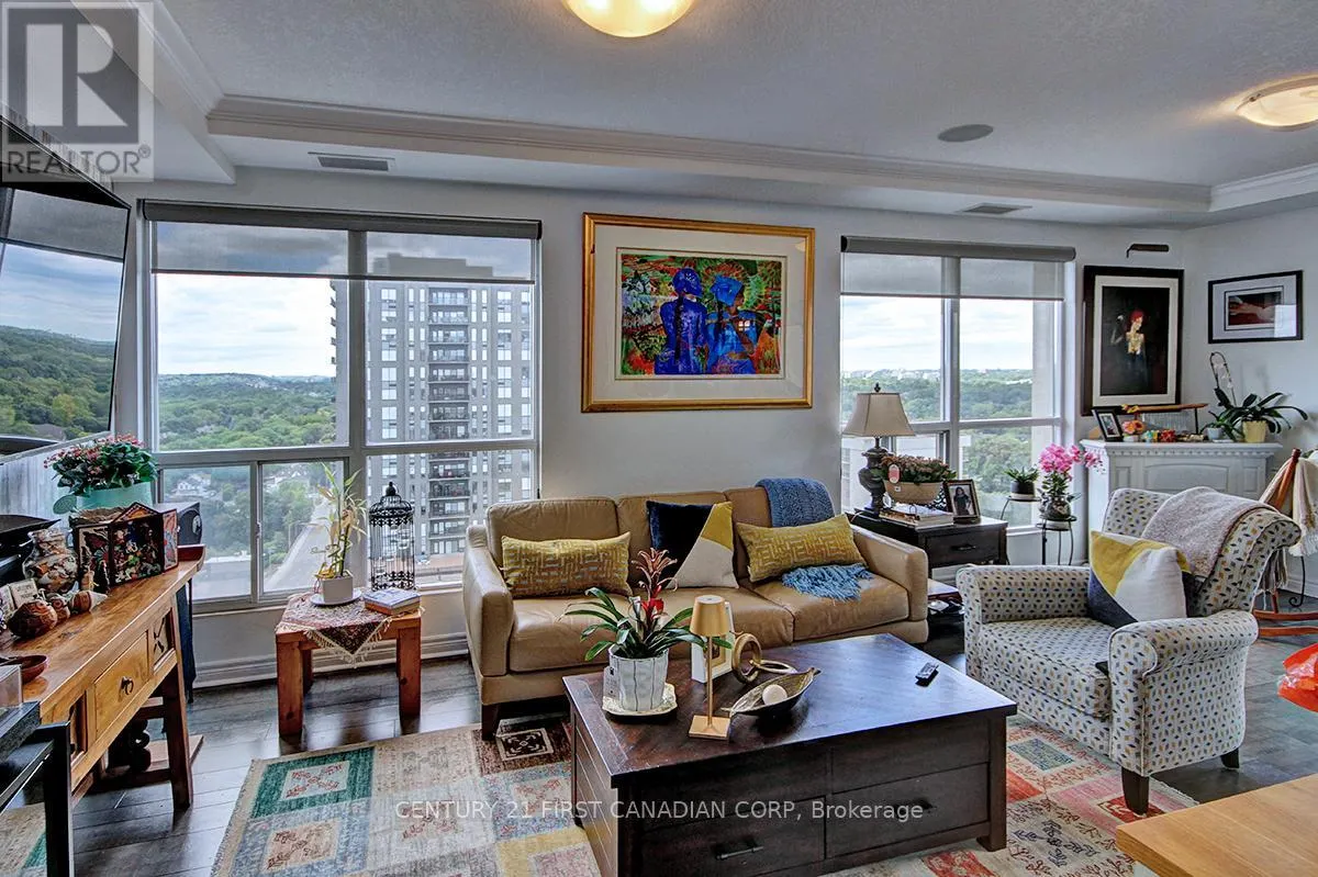 2108 - 330 RIDOUT STREET N, #2108