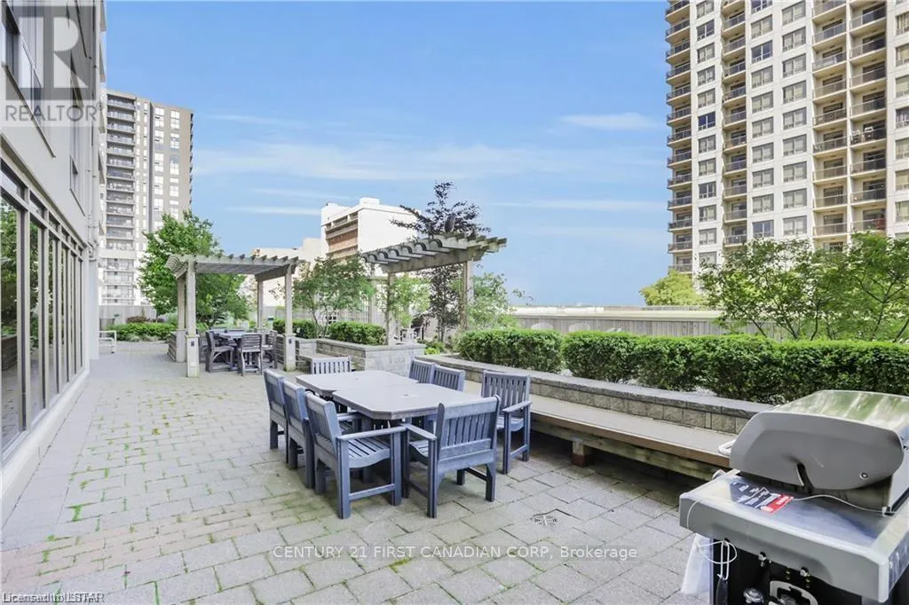 2108 - 330 RIDOUT STREET N, #2108