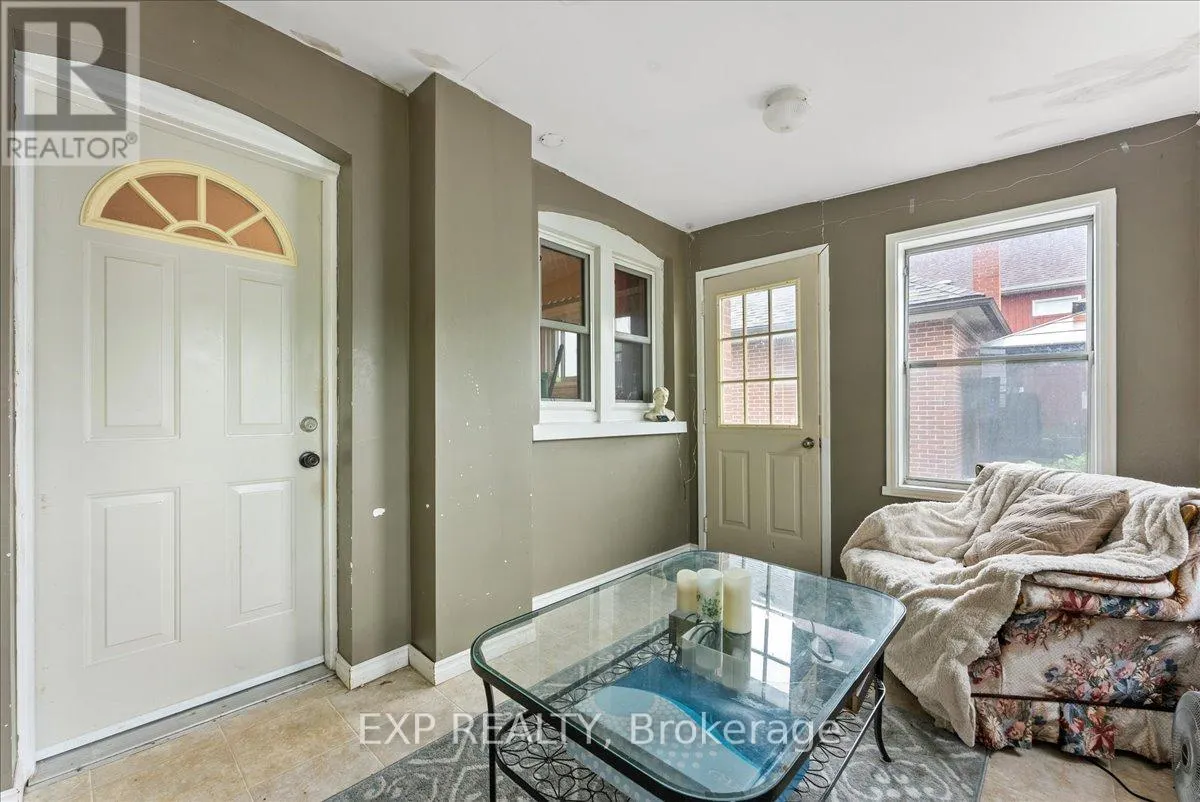 225 MCGILL STREET