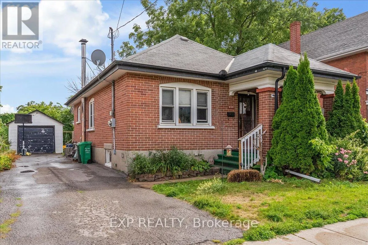 225 MCGILL STREET