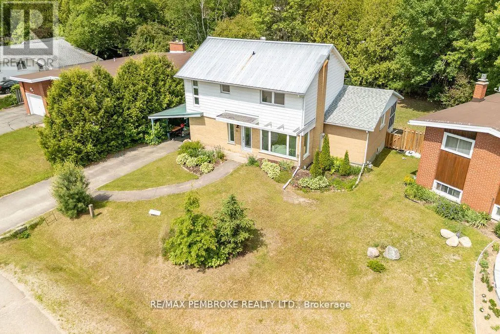13 HIGHLAND CRESCENT