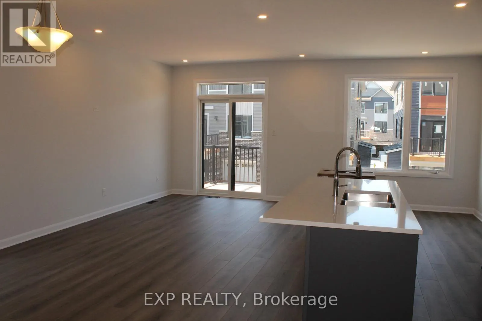 510 WOODLILY PRIVATE