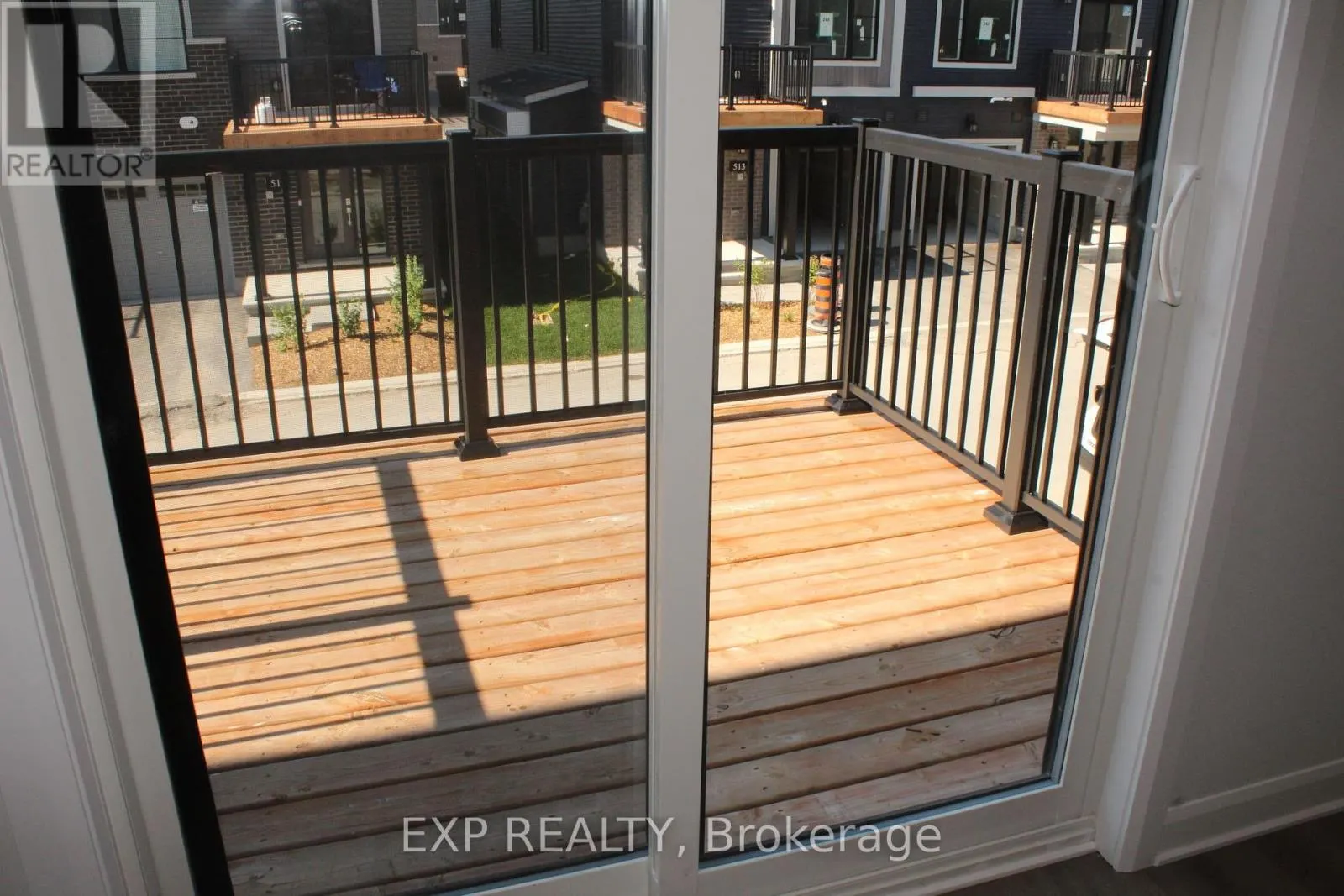 510 WOODLILY PRIVATE