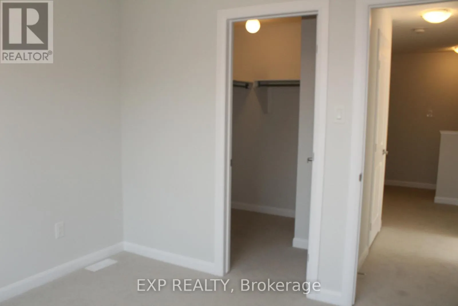 510 WOODLILY PRIVATE