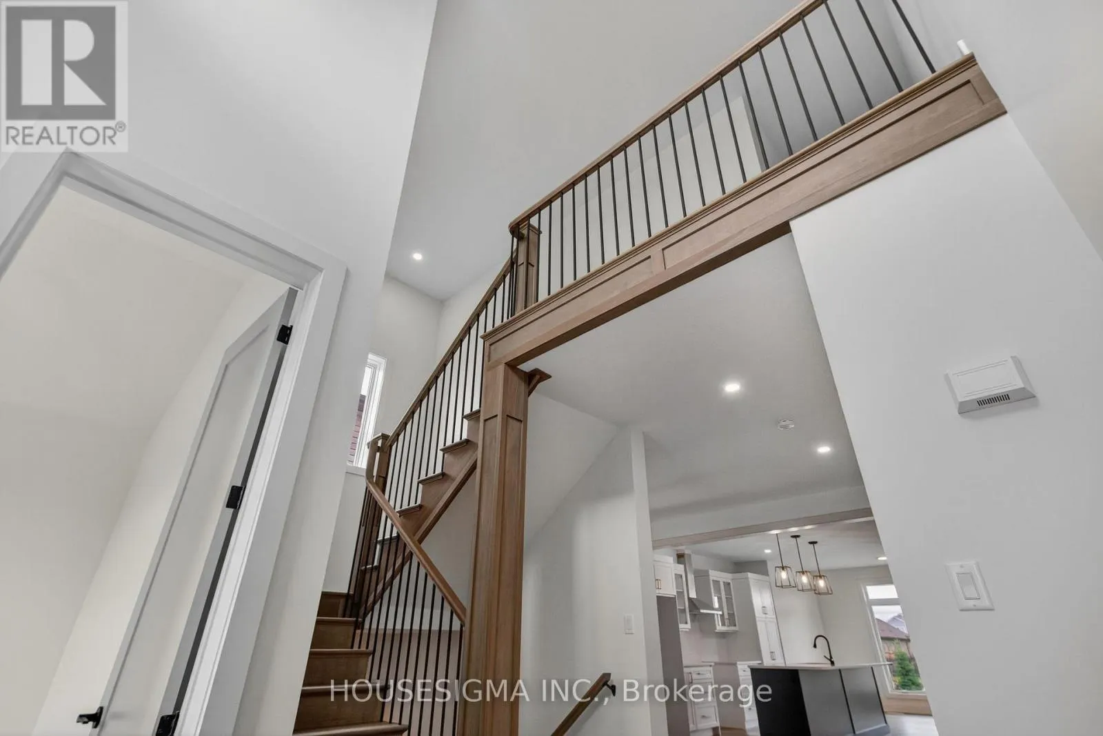 36 KELLY DRIVE