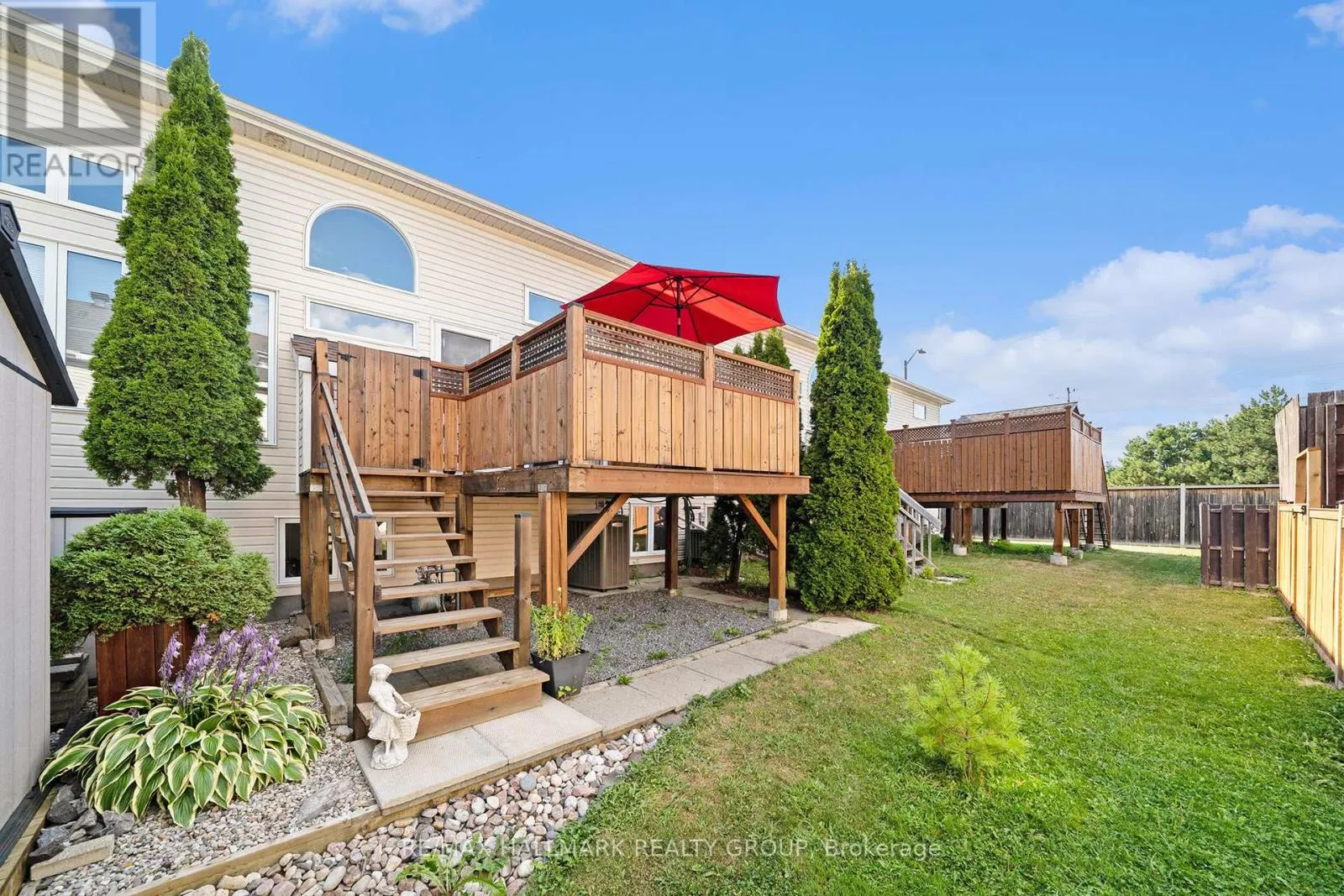 7 MAPLE PARK PRIVATE