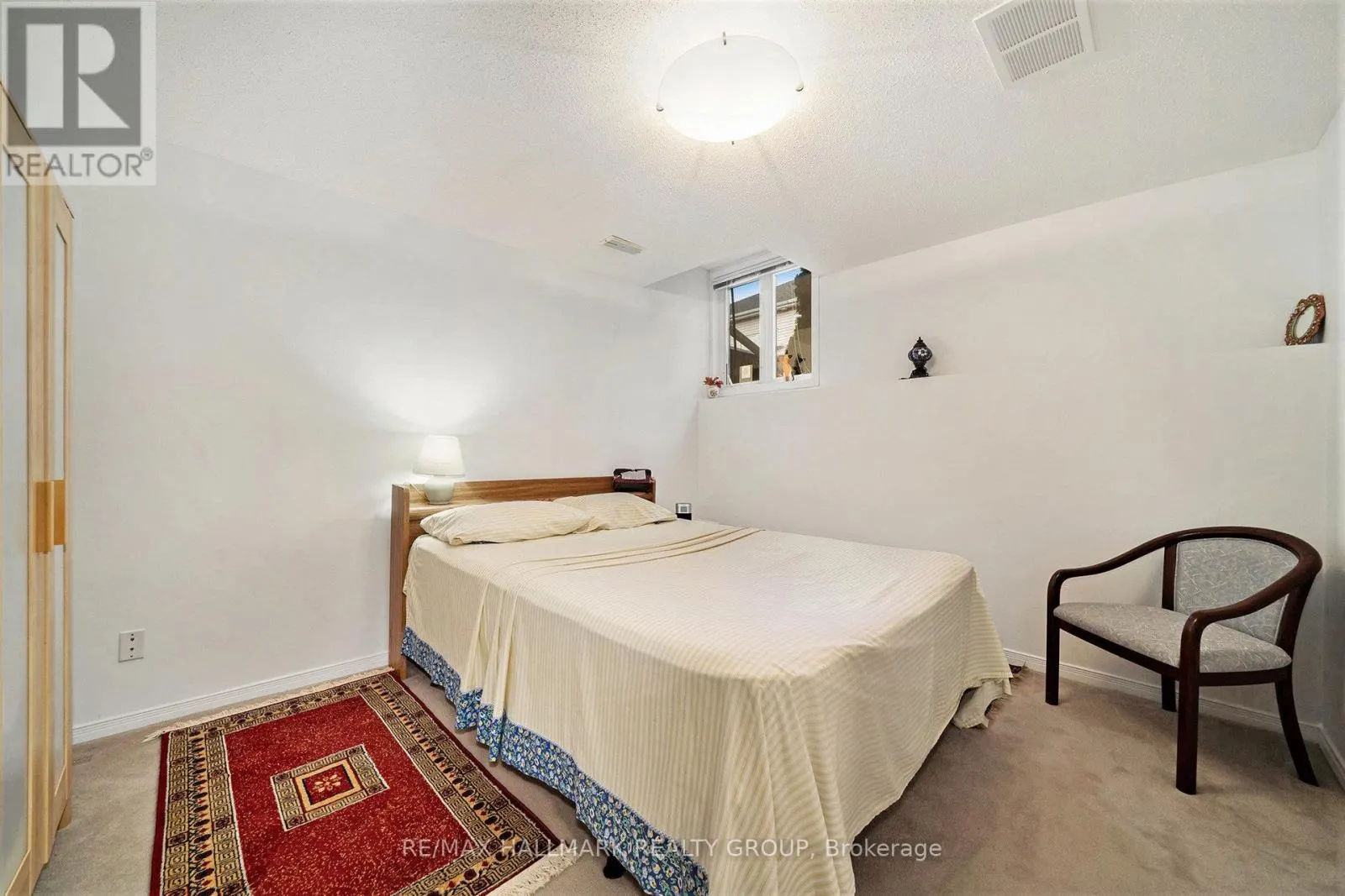 7 MAPLE PARK PRIVATE