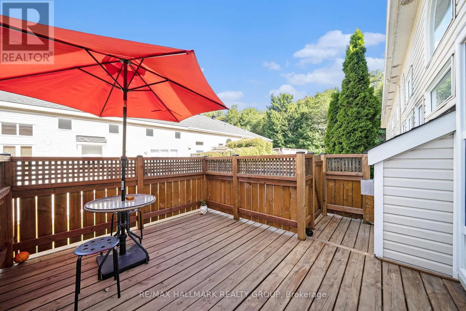 7 MAPLE PARK PRIVATE