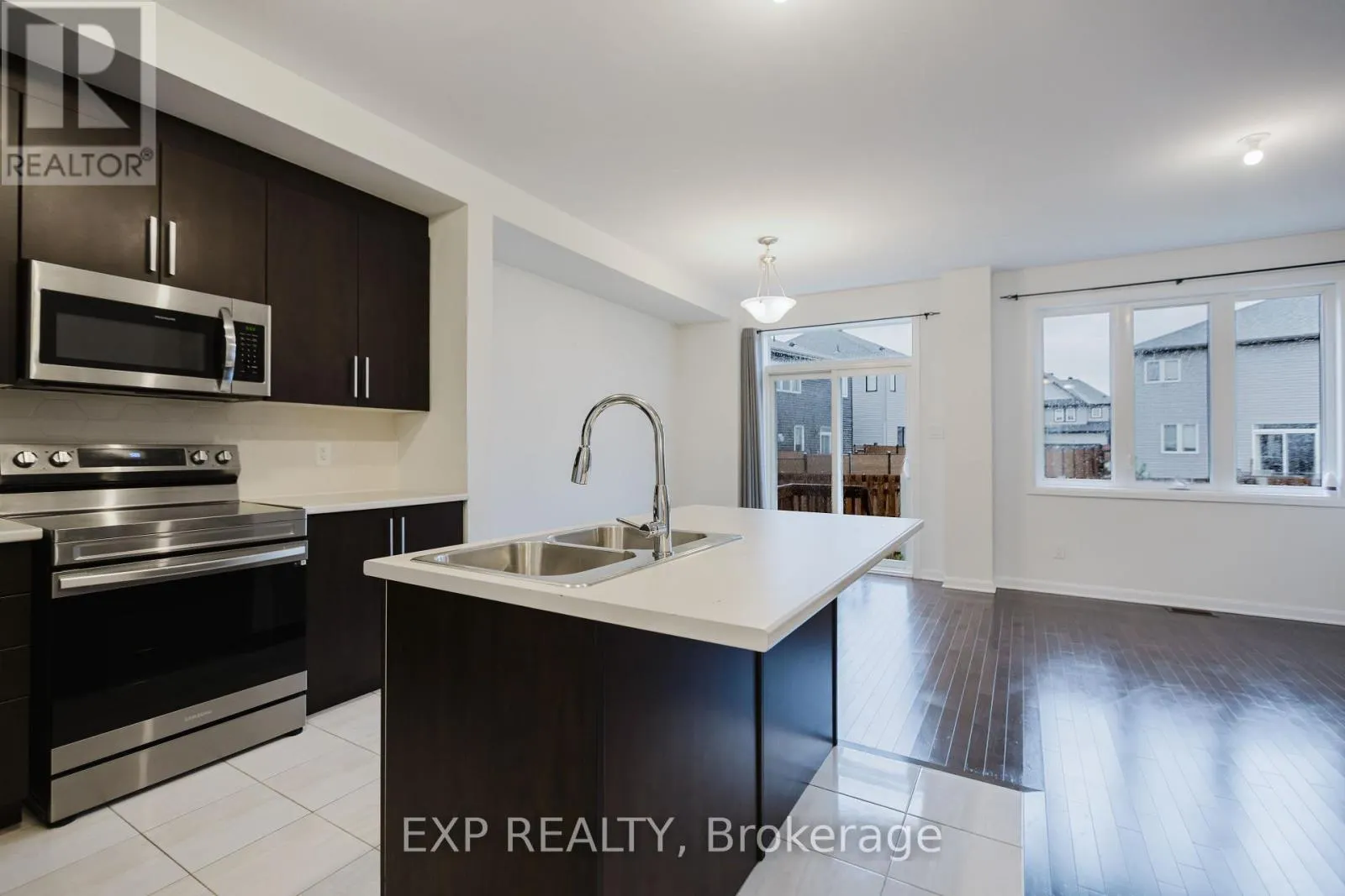 92 NATARE PLACE