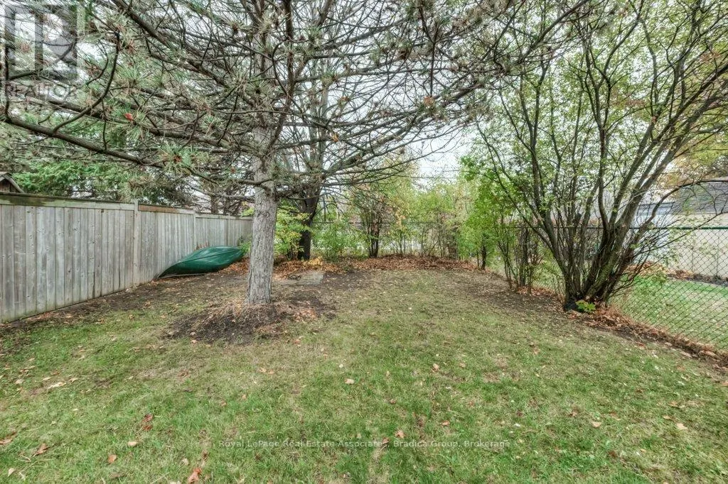 48 WENDY CRESCENT