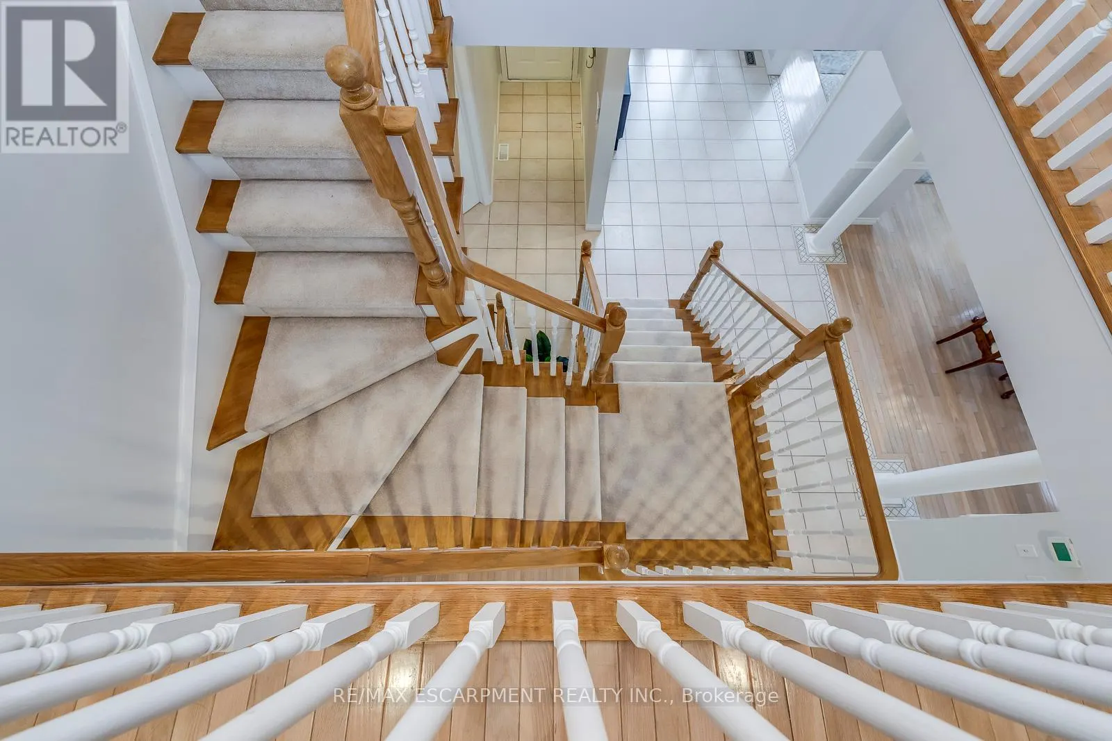 39 THOROUGHBRED BOULEVARD