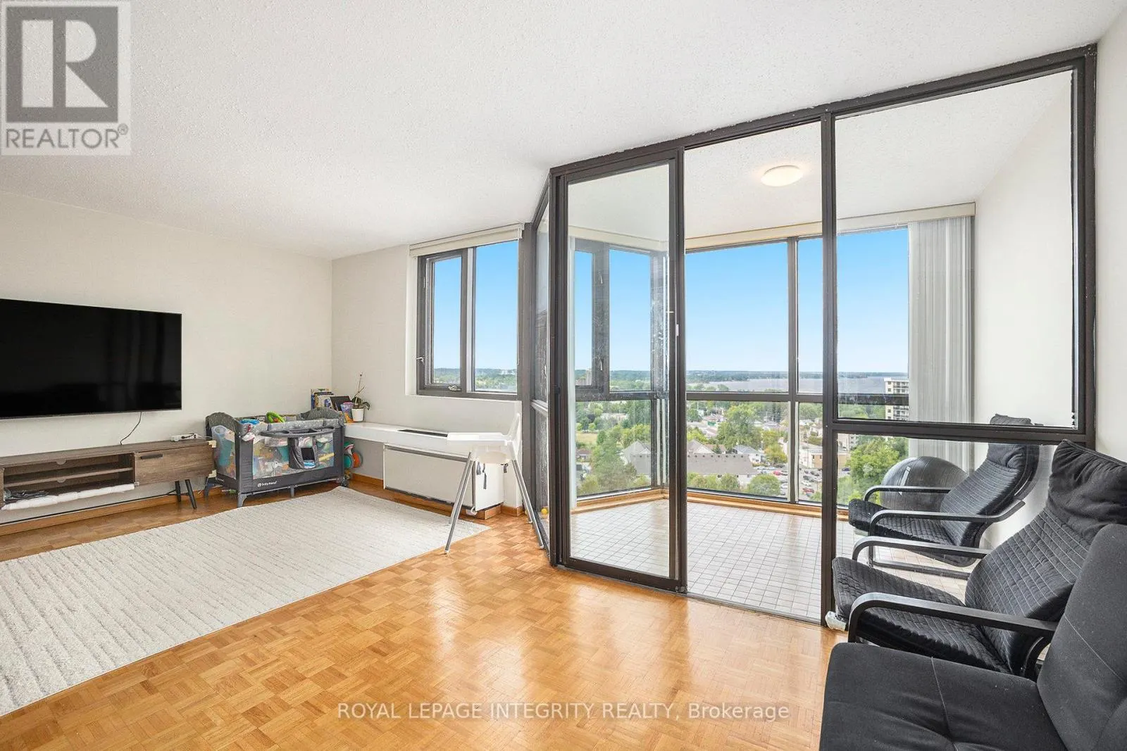 1608 - 2871 RICHMOND ROAD