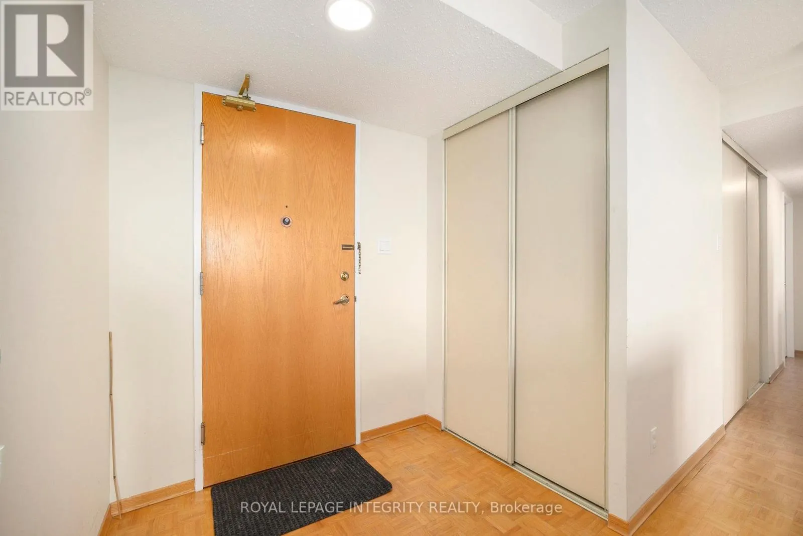 1608 - 2871 RICHMOND ROAD