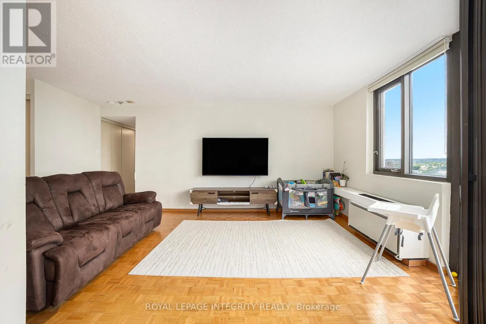 1608 - 2871 RICHMOND ROAD