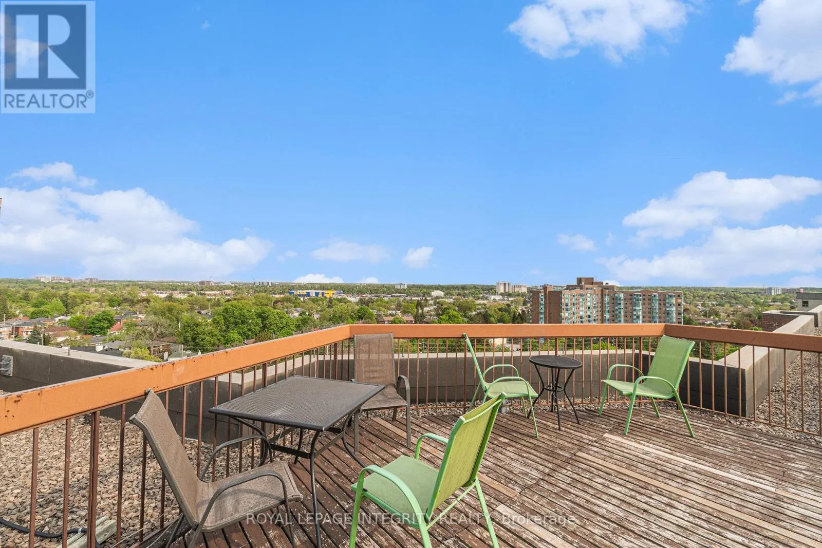 1608 - 2871 RICHMOND ROAD