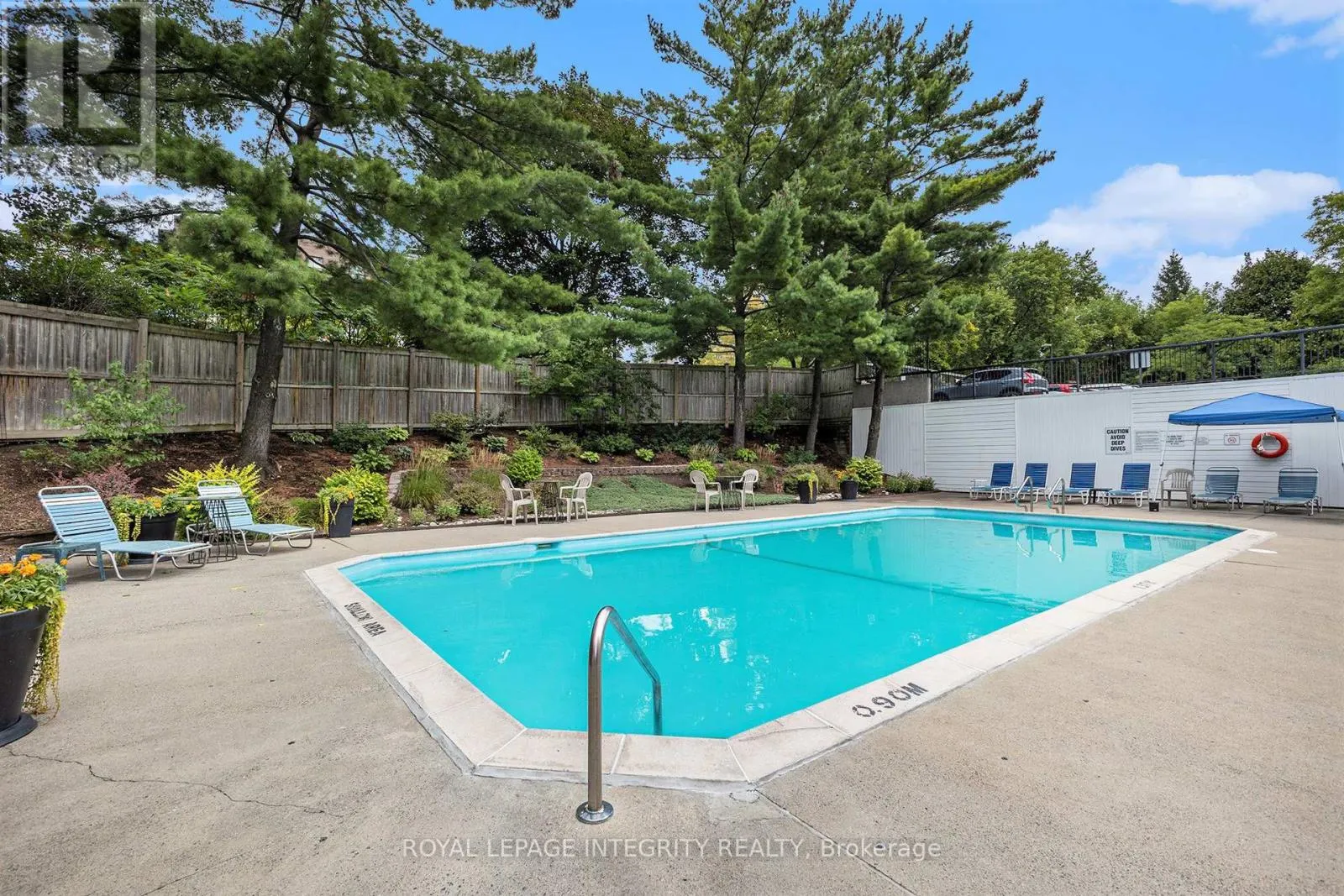 1608 - 2871 RICHMOND ROAD