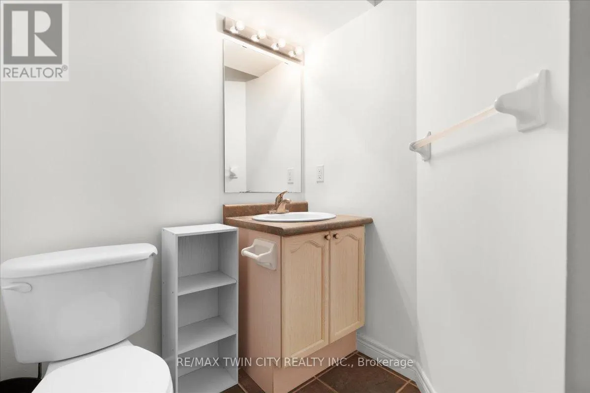 48 - 250 AINSLIE STREET S