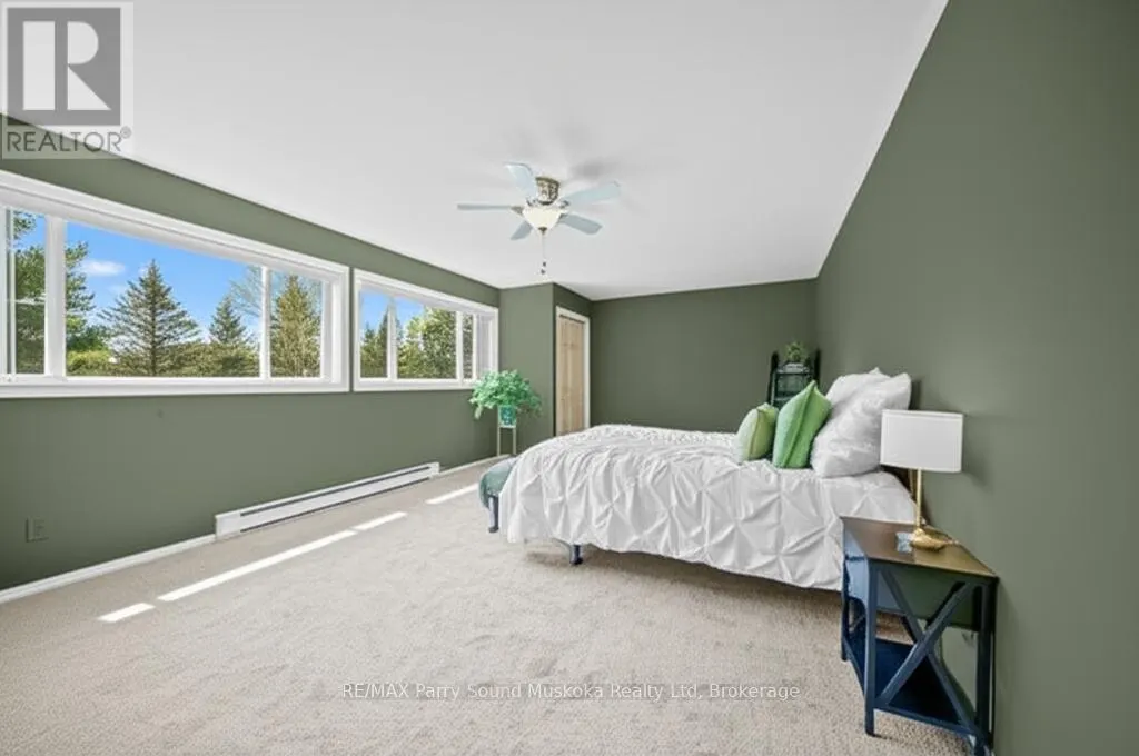 258 LAKESIDE TRAIL