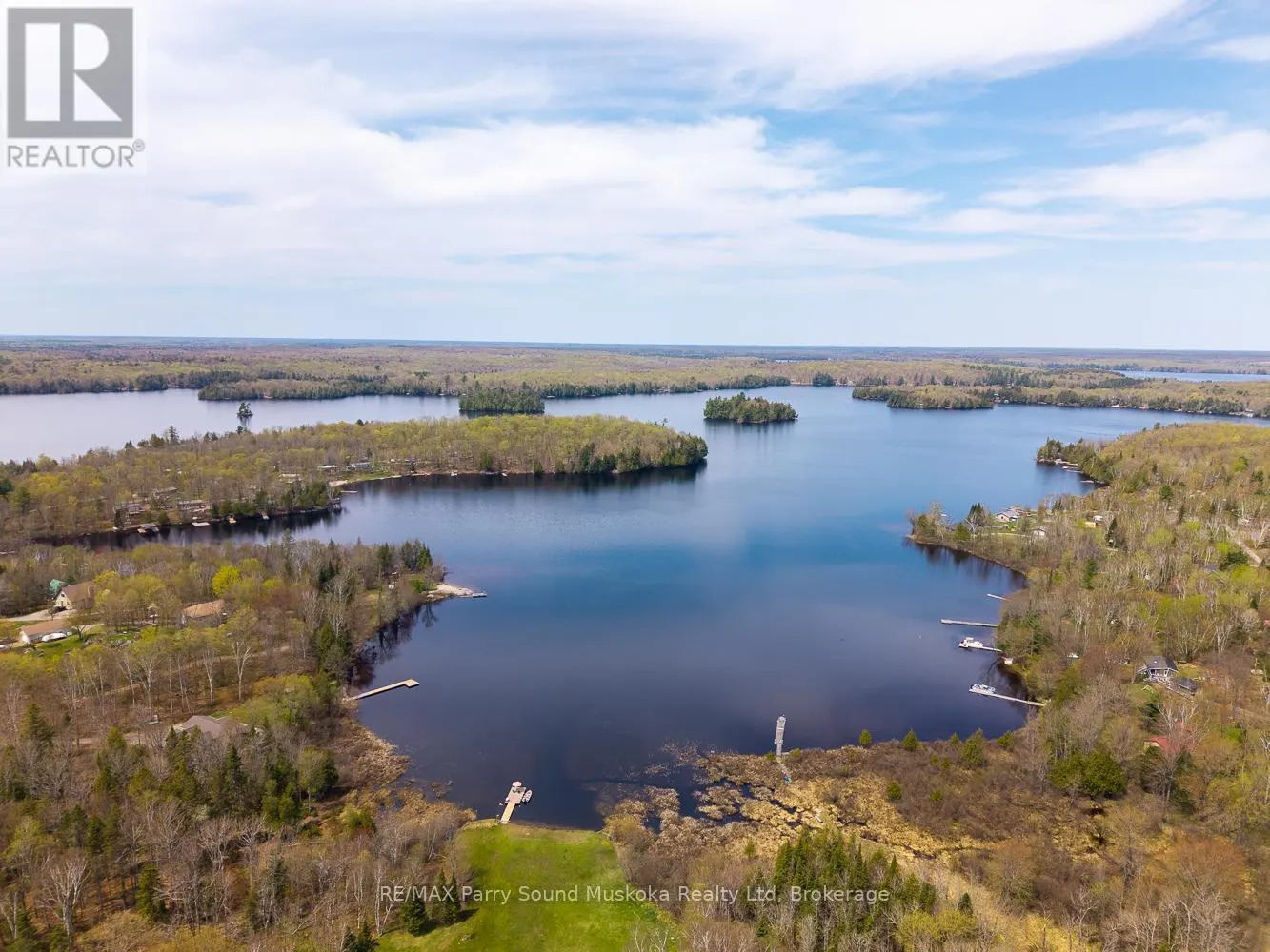 258 LAKESIDE TRAIL