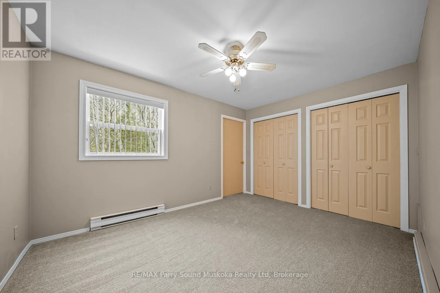 258 LAKESIDE TRAIL