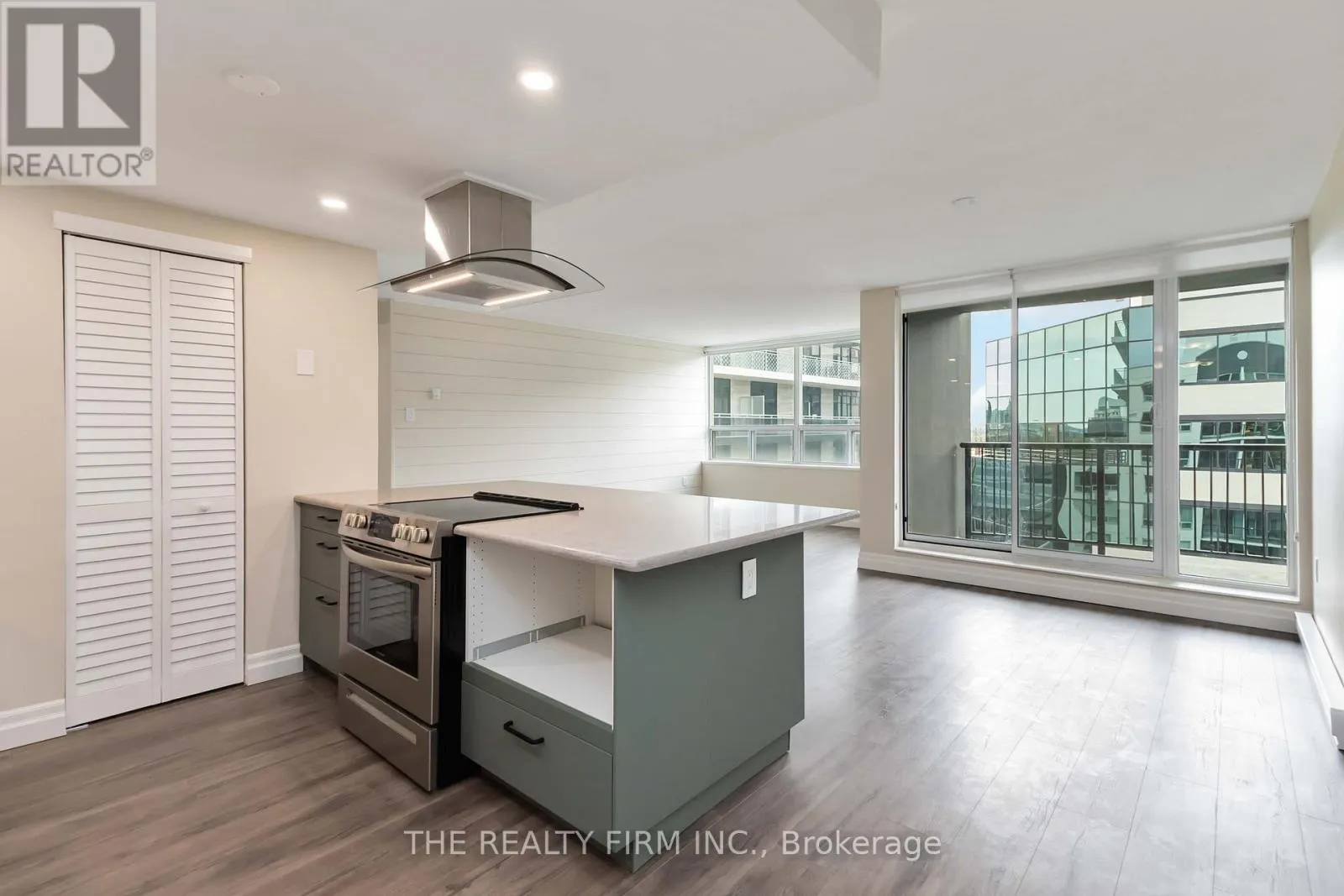 1405 - 155 KENT STREET, #1405