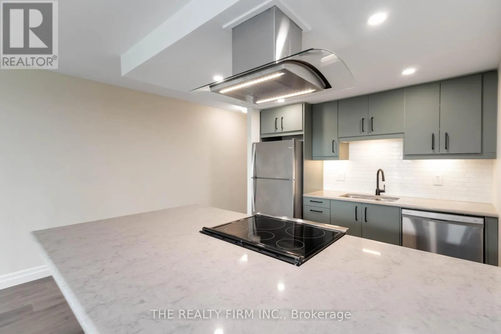 1405 - 155 KENT STREET, #1405