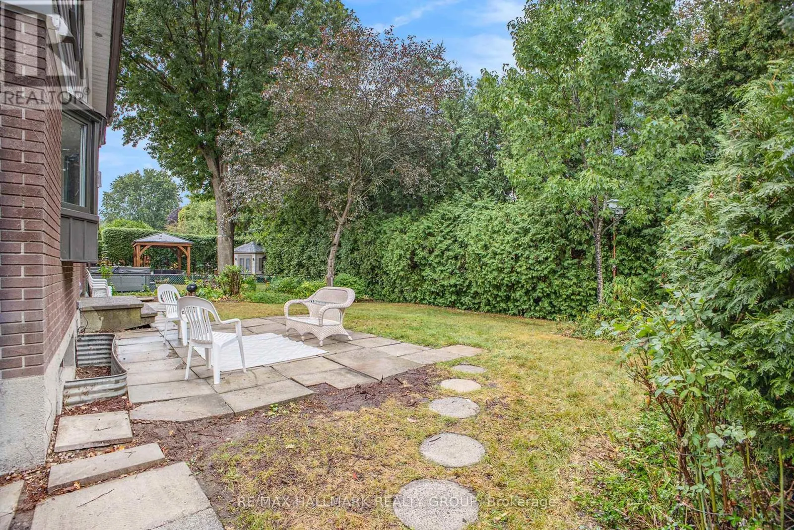 618 LA VERENDRYE DRIVE