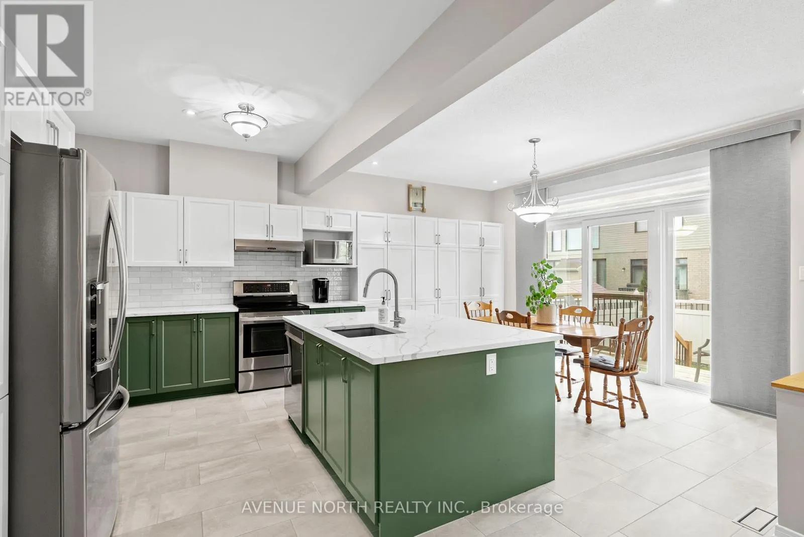 93 WHITESTONE DRIVE