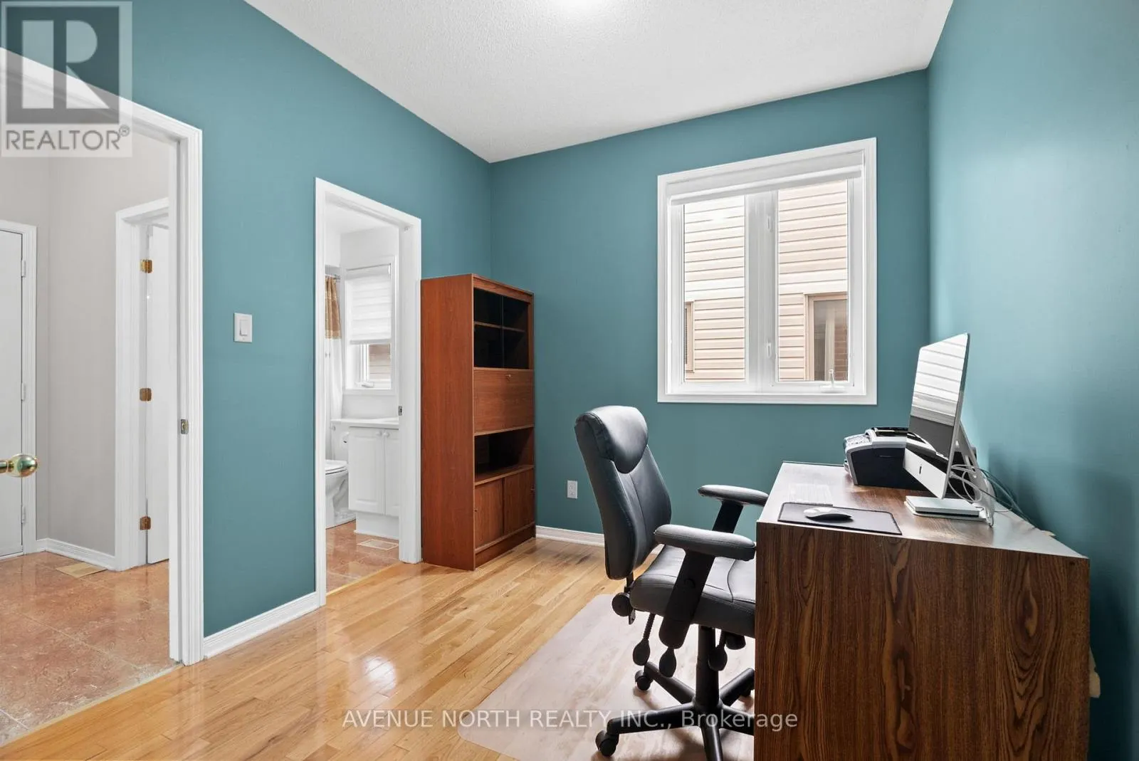 93 WHITESTONE DRIVE