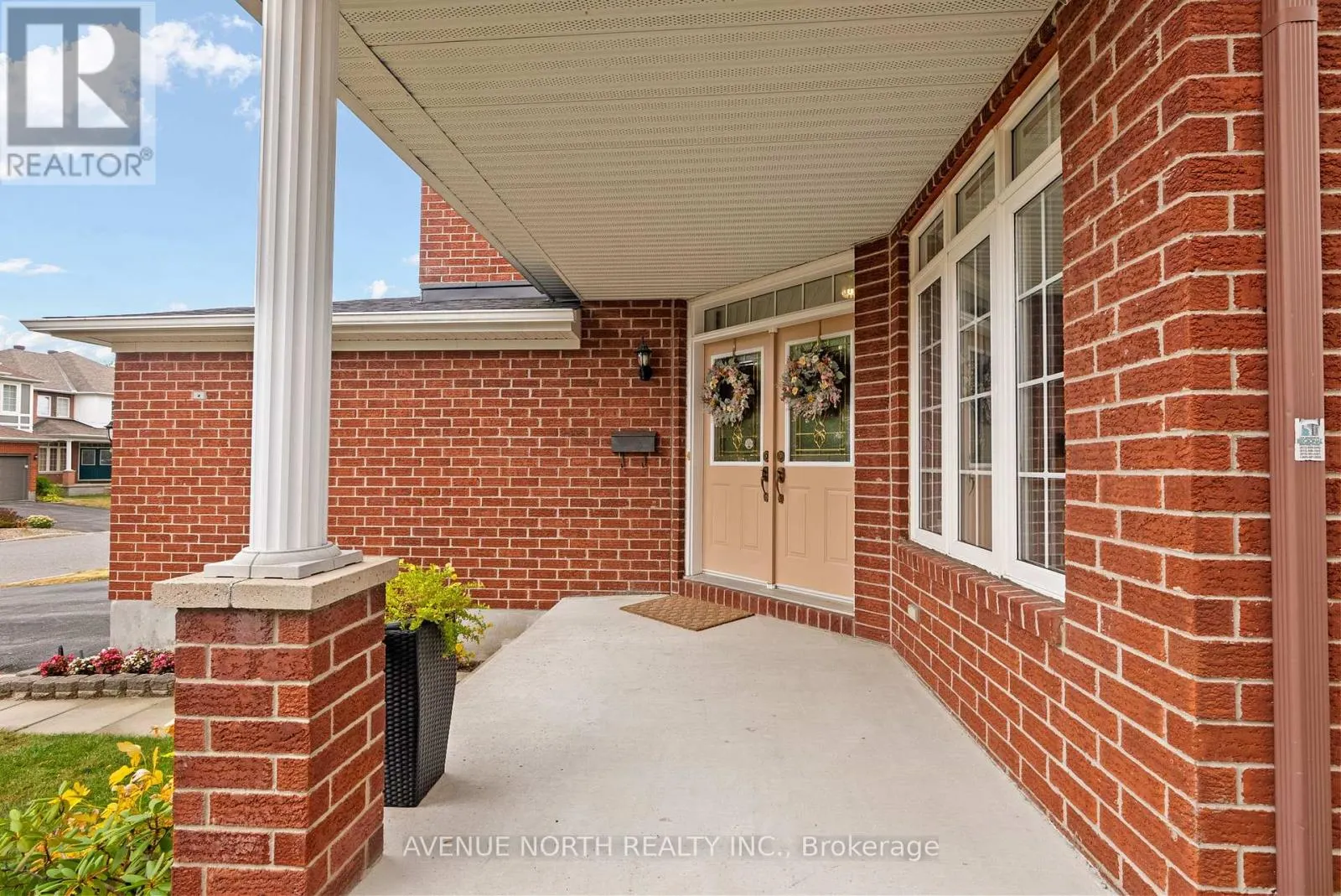 93 WHITESTONE DRIVE