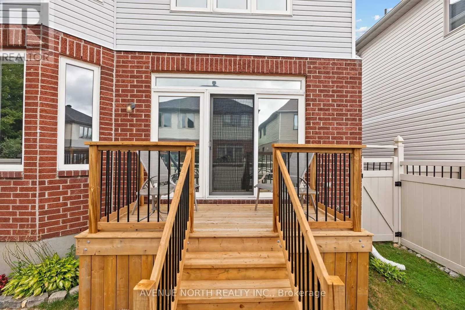 93 WHITESTONE DRIVE