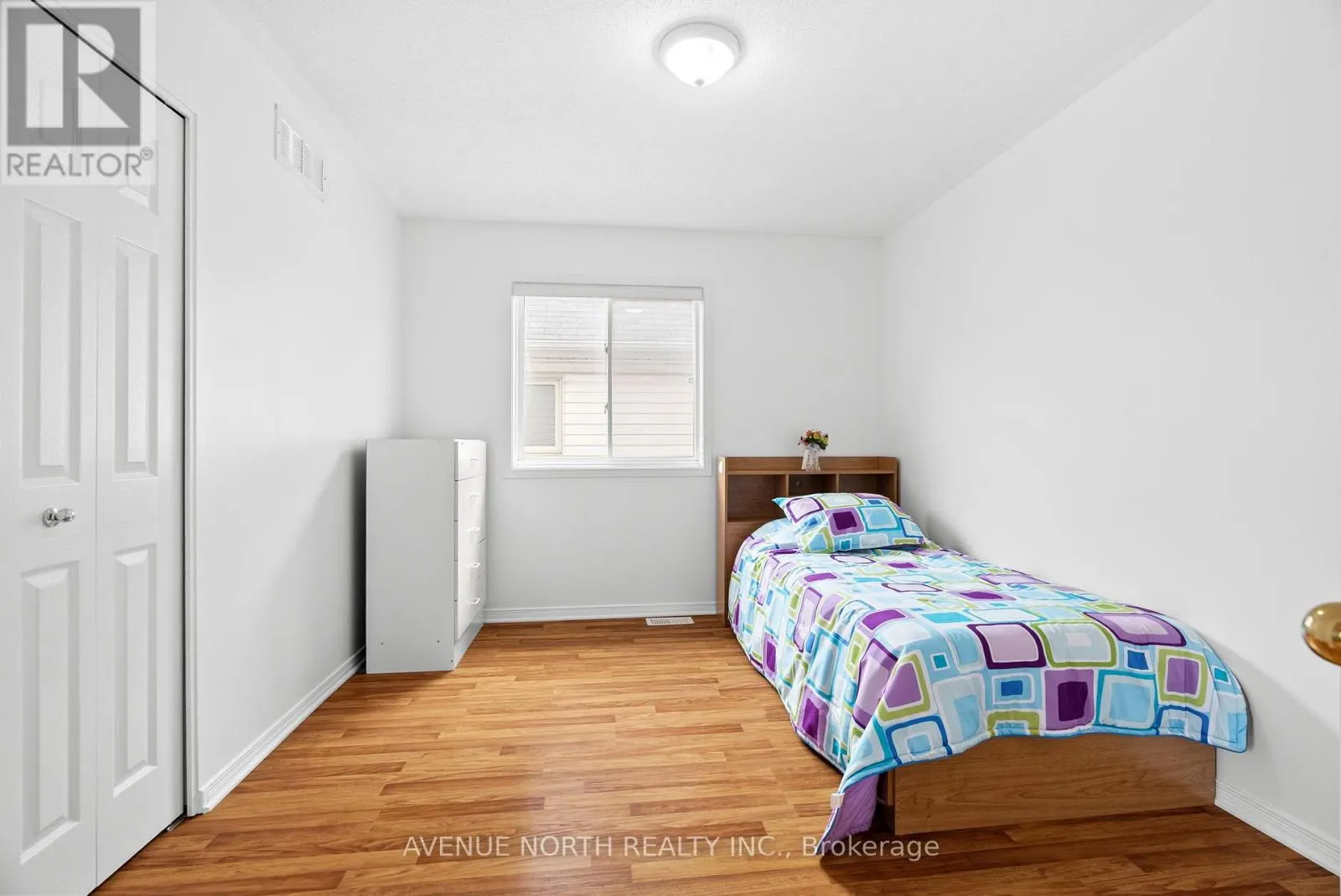 93 WHITESTONE DRIVE