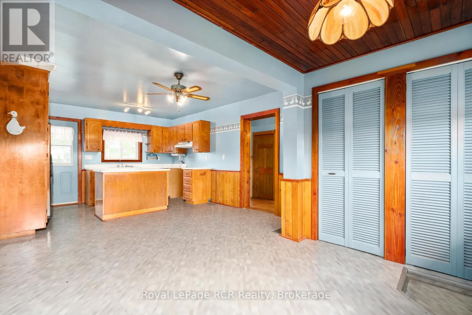 228 10 CONCESSION