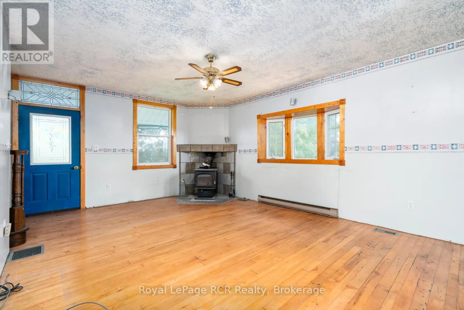 228 10 CONCESSION