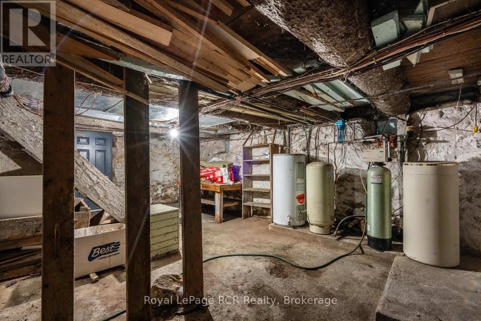 228 10 CONCESSION