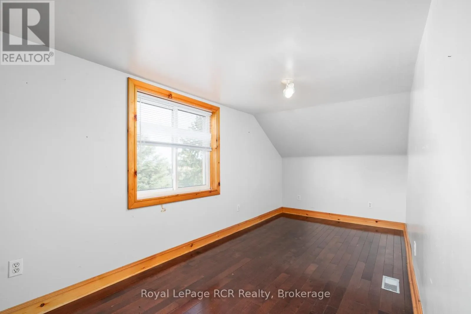 228 10 CONCESSION