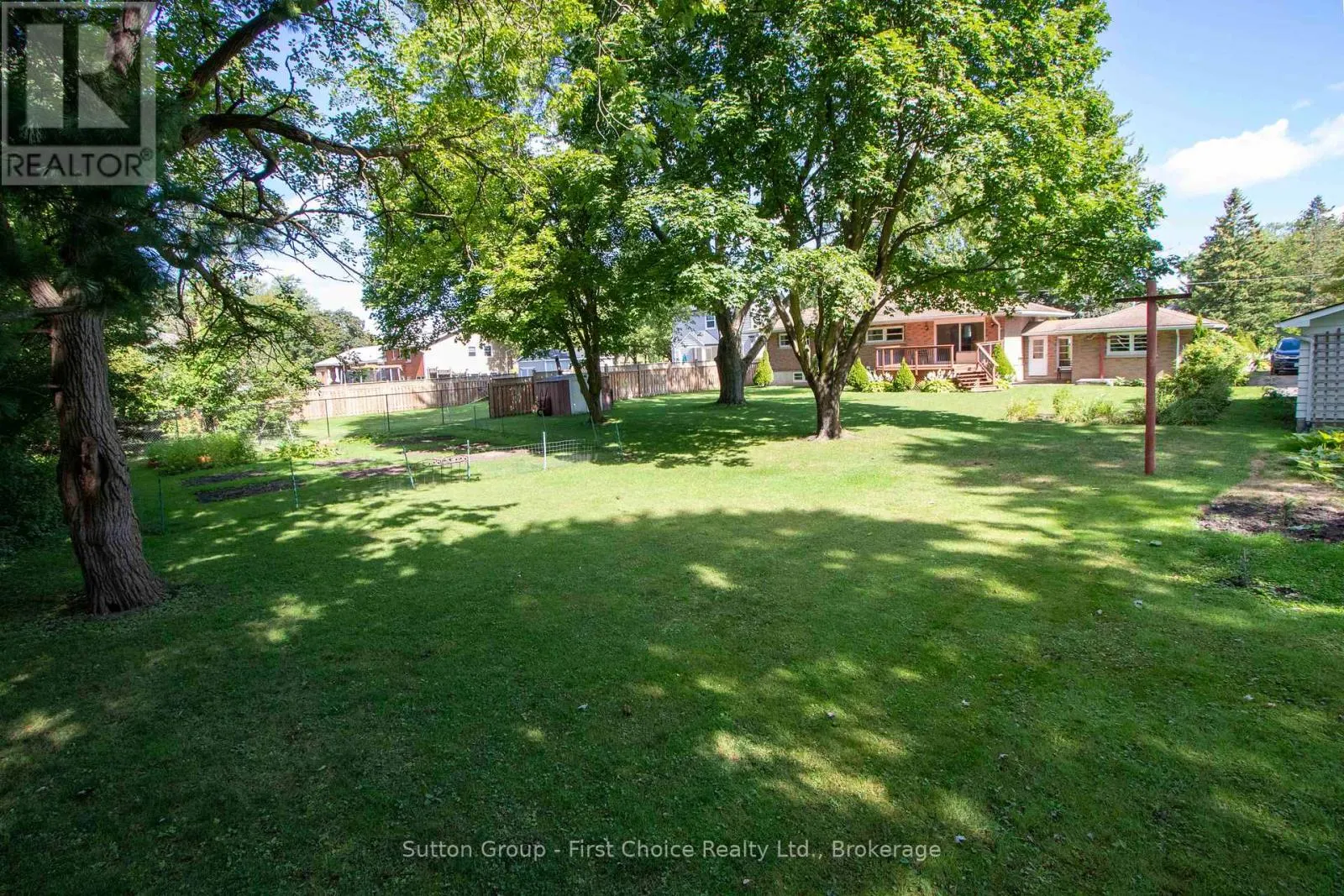 137 BRITANNIA STREET E