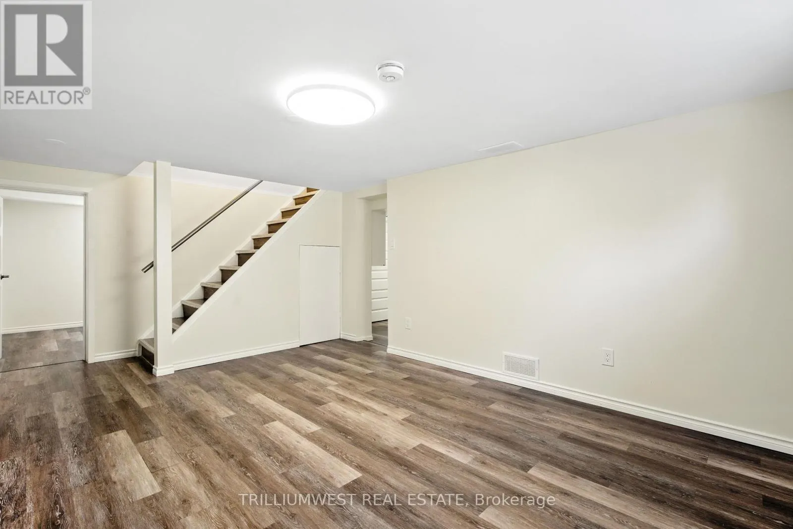 154 MONTGOMERY ROAD