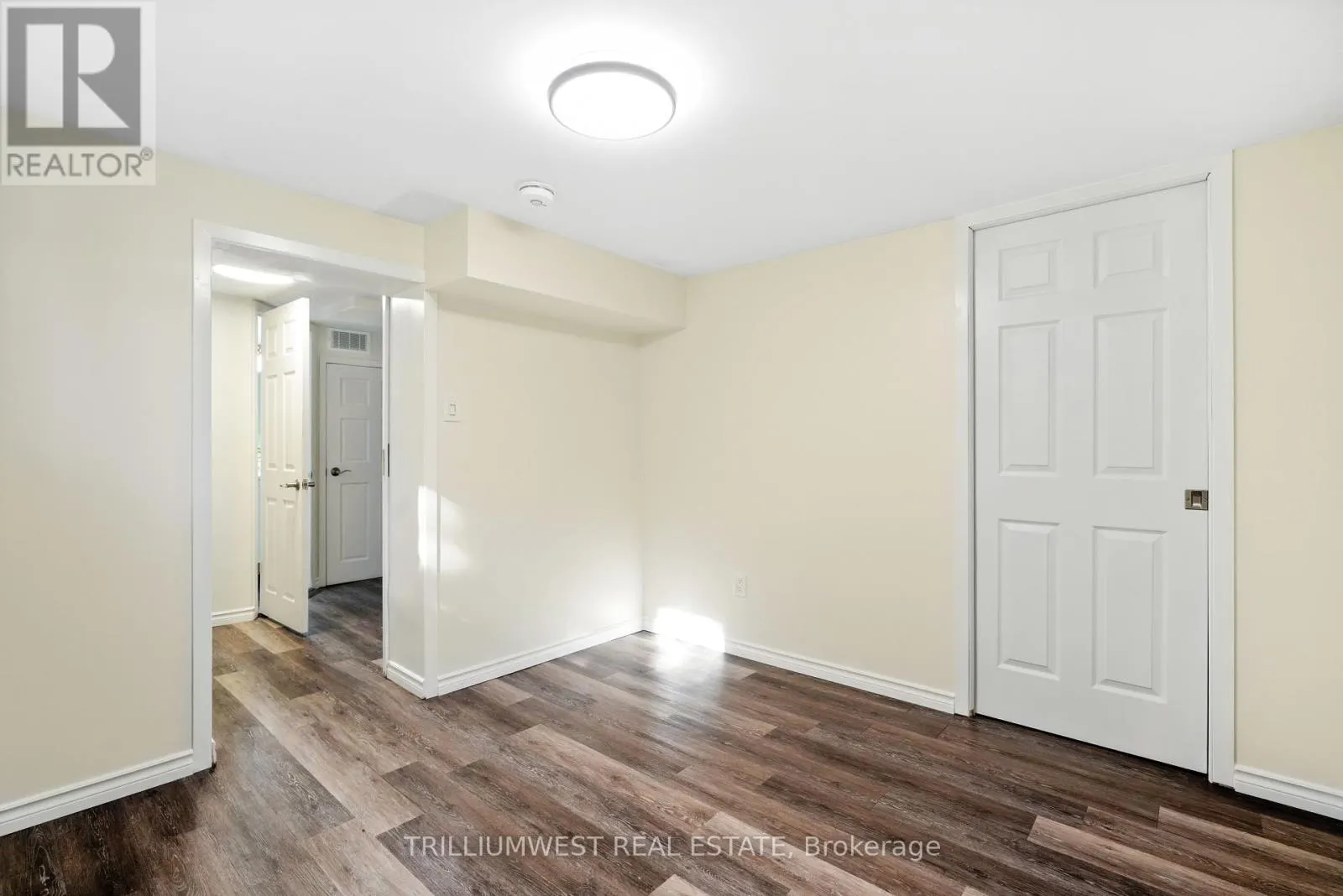 154 MONTGOMERY ROAD