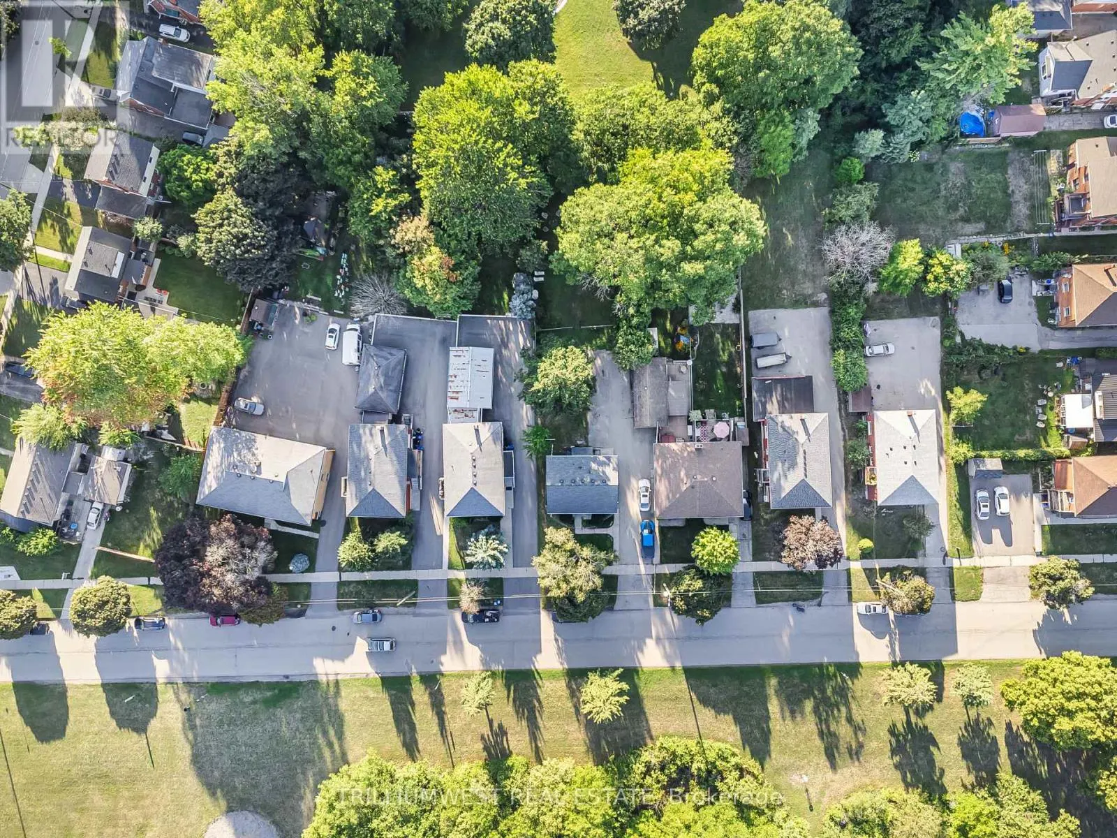 154 MONTGOMERY ROAD